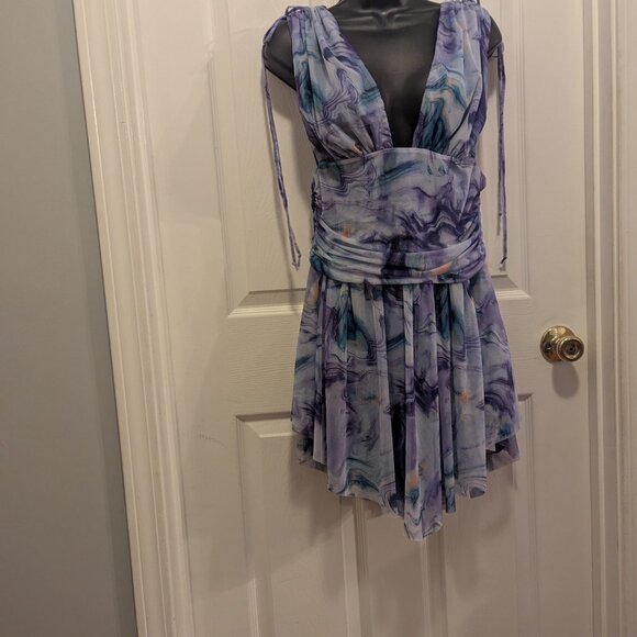 Fashion Nova purple dress - xl - Picture 4 of 6